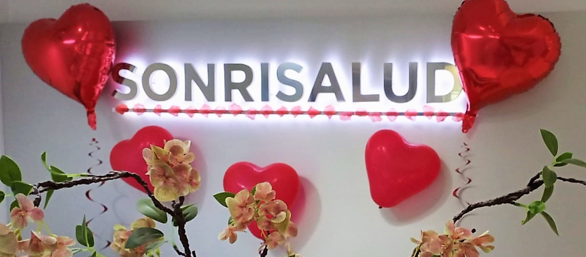 Este San Valentín regala sonrisas: 2×1 en Blanqueamiento Dental
